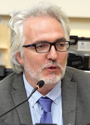 Luis Fernando Larrondo Castro